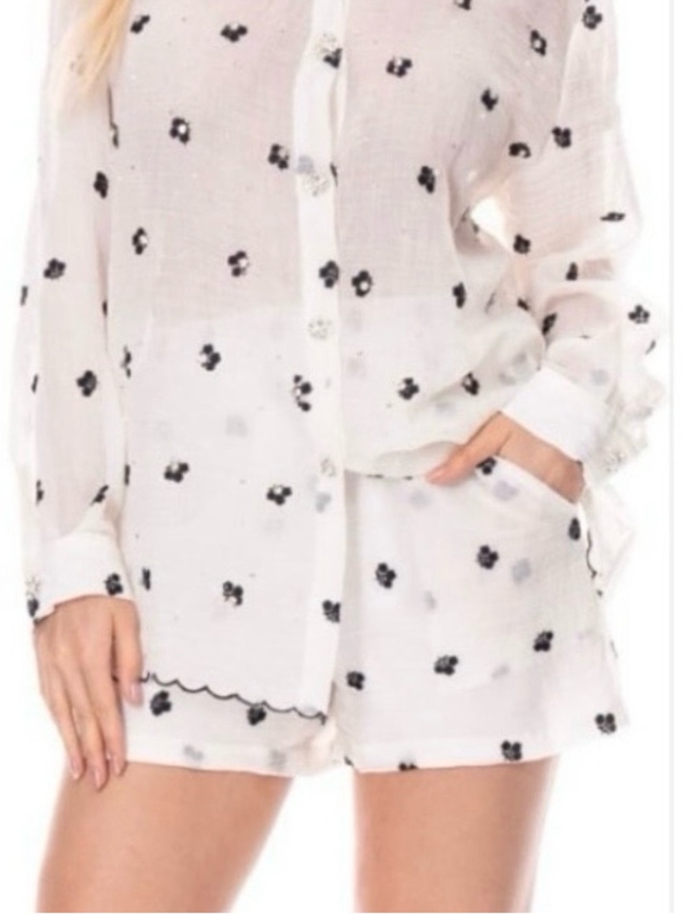 White Bloom Embroidered Shorts
